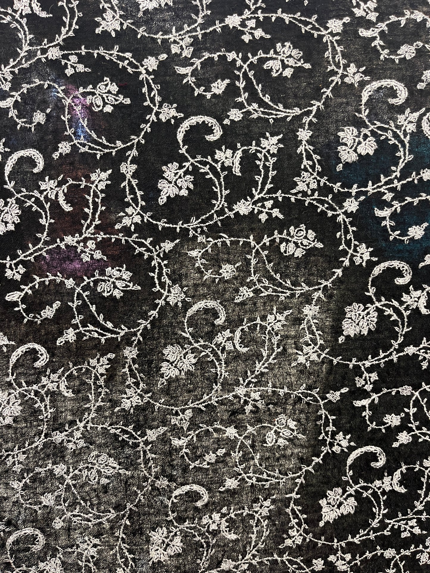 Pashmina Sozni Jali Pattern Embroidered Stole