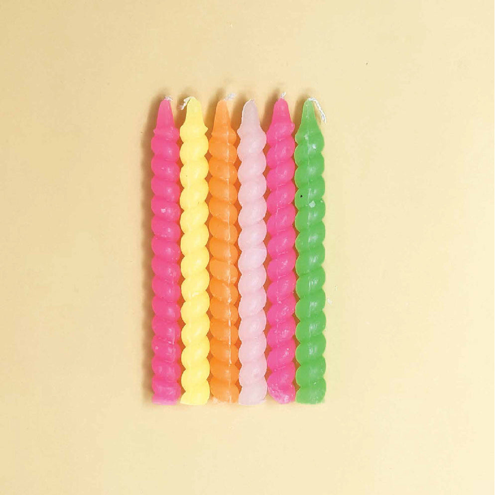 Twisted (150 g) 6 candles