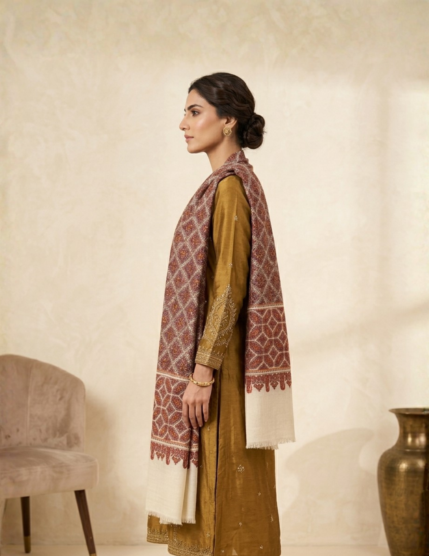 Pashmina Sozni Jamawar Multi-Colour Embroidered Shawl