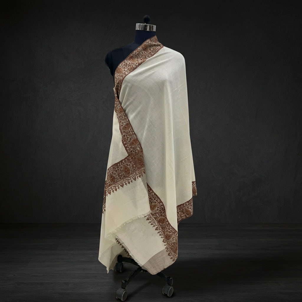 Pashmina Sozni Dourdar Shawl with Tilla Outlining