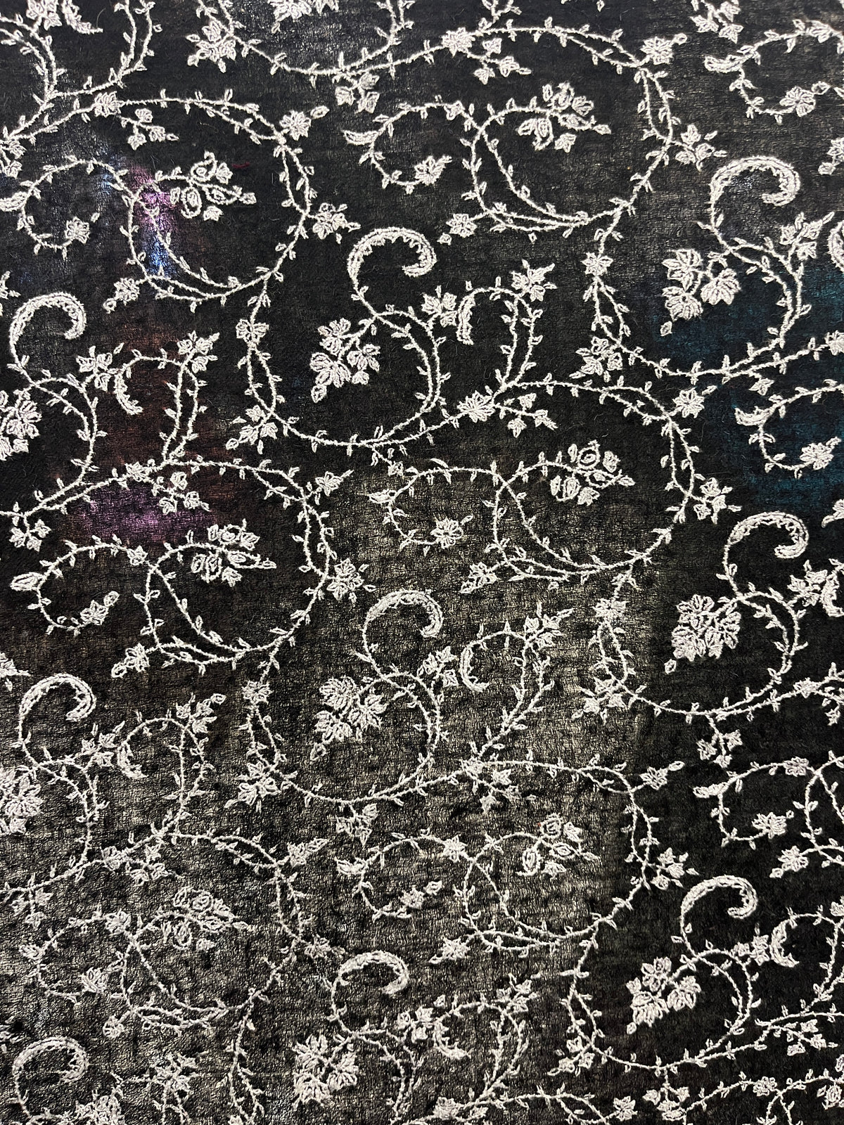Pashmina Sozni Jali Pattern Embroidered Stole